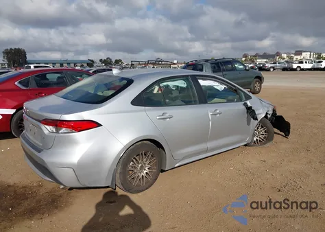 2021 Toyota Corolla Le z USA, uszkodzony, nr VIN JTDEPMAE0MJ170748